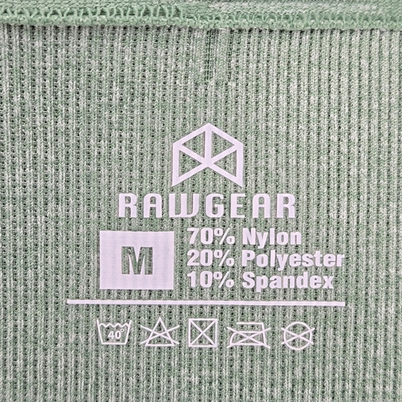 Nwt RawGear green camo sports bra medium - Picture 3 of 4